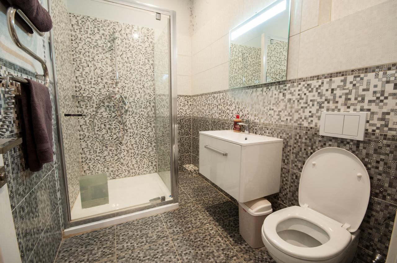 Wonderful Flat On City Center Ужгород Экстерьер фото